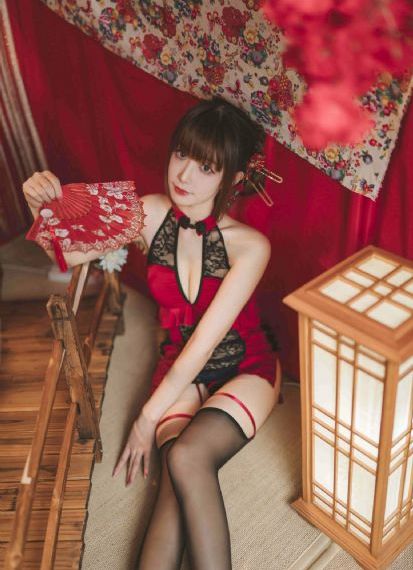 女同性疯狂做爰