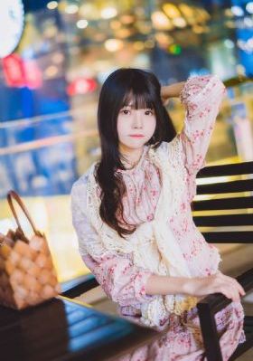 格莱普尼尔
