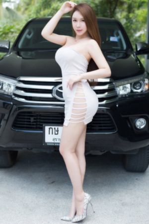女人荫蒂让男人添舒服