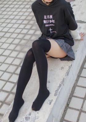 女大学生沙龙电影